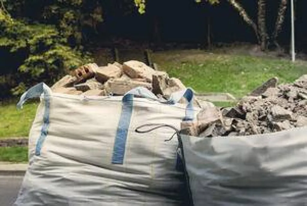 livraison big bag gravat chantier construction renovation brignoles var