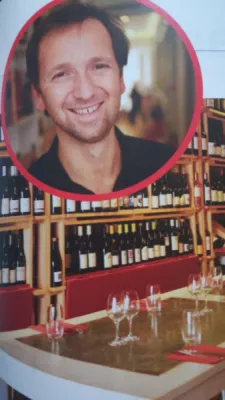 Caviste et bar à vin pour apero Marseille 13005 La cave de baille