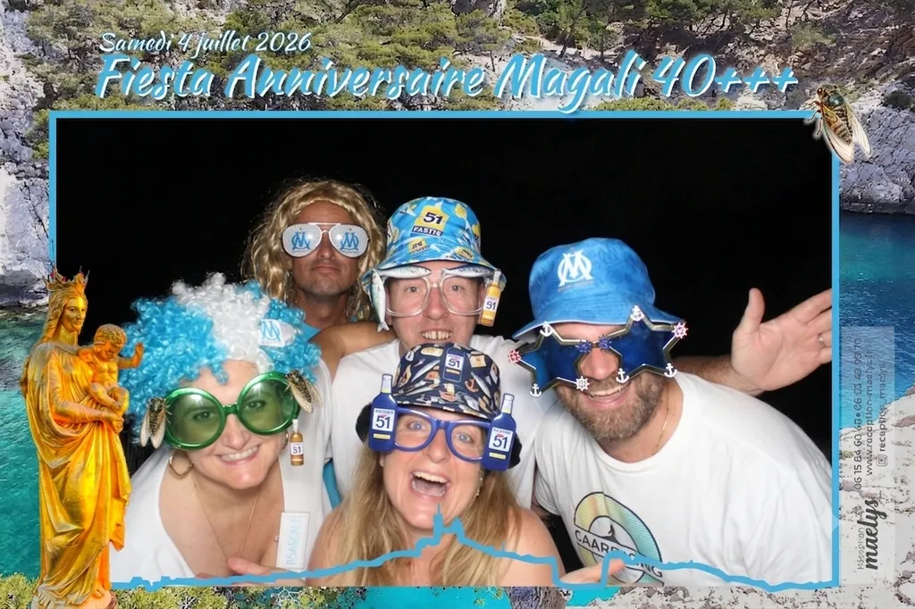 Cadre photo personnalisé sur le thème Marseille pour location photobooth Compact anniversaire à Marseille