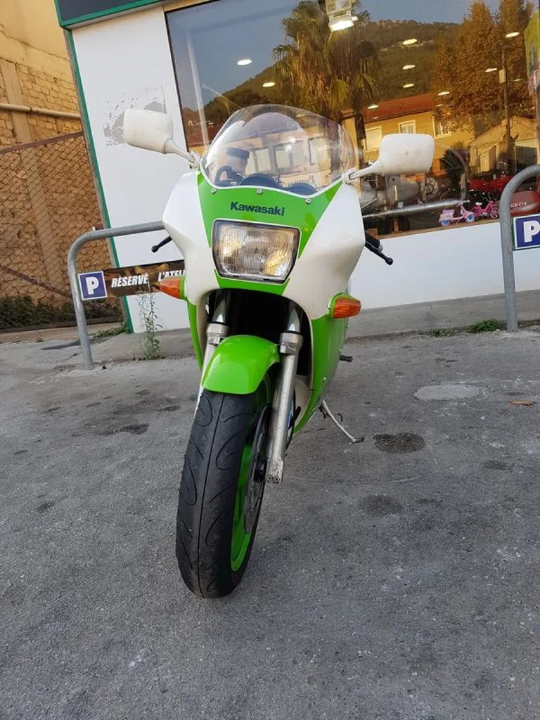 KAWASAKI KR1S 250 LA SEYNE SUR MER