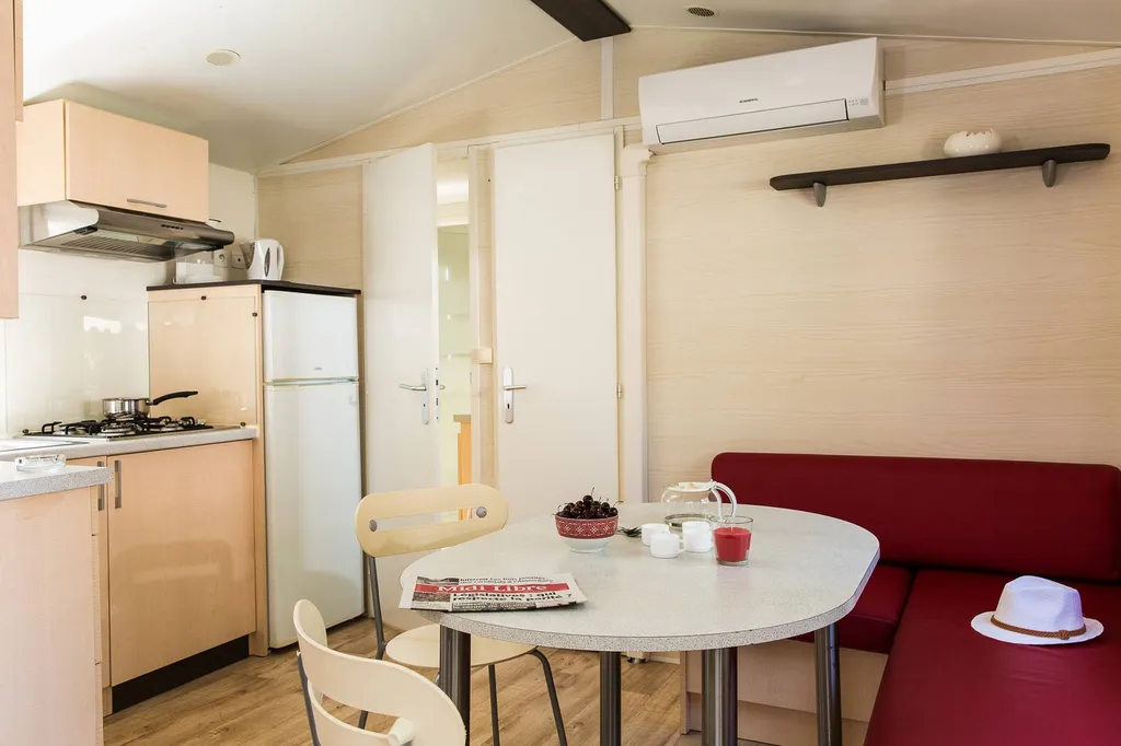 location de mobil home climatisé en Occitanie dans camping proche de la mer