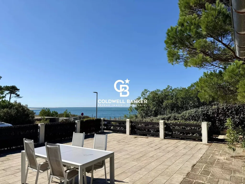 Maison à vendre à Pyla-sur-Mer – en deuxième ligne avec vue bassin, 5 chambres et potentiel d’agrandissement