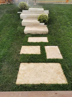 LES PAS JAPONAIS, UNE BONNE ALTERNATIVE POUR UN CHEMINEMENT AU CŒUR DE VOTRE JARDIN SUR LE BASSIN D'ARCACHON