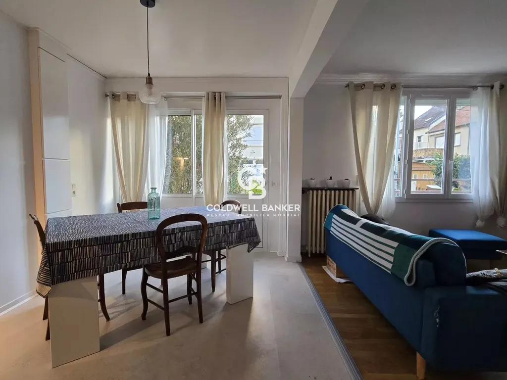 maison avec sous sol complet et double accès terrain à vendre dans le secteur prémartine le mans