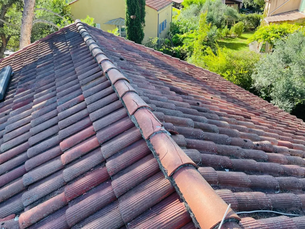 Rénovation d’une toiture de maison sur Bouc Bel Air 13320 près de Aix en Provence