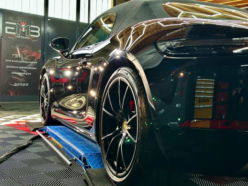DETAILING Lyon protection carrosserie traitement céramique Porsche Boxster 718 GTS