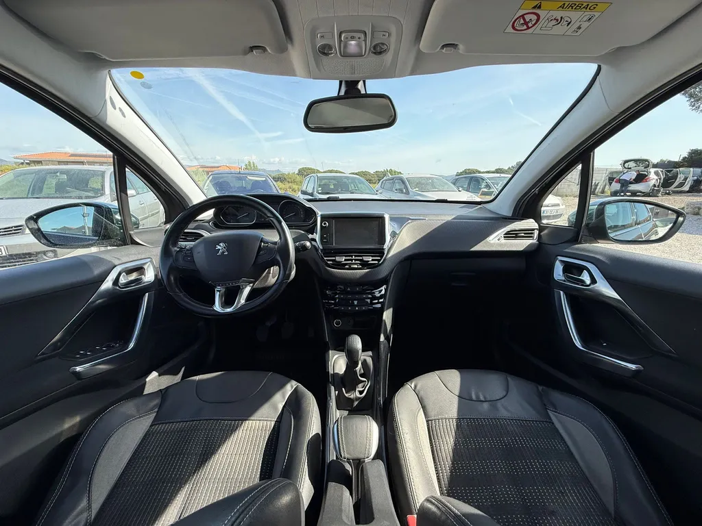 PEUGEOT 2008 1.2L THP 110CV ALLURE