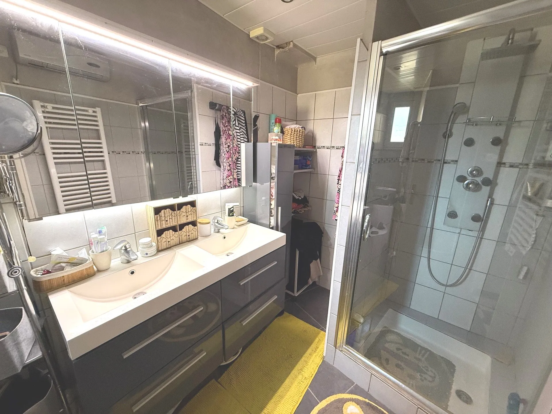 A vendre par l'agence Castellas immobilier de Roquefort la Bédoule