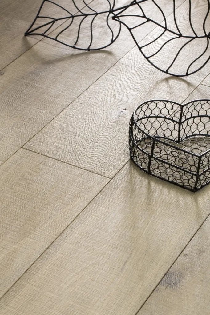 Parquet Chêne de l'est colori scié cristal