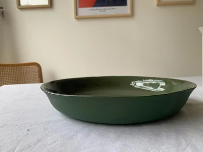 Plat circulaire céramique artisanale Marseille Endoume