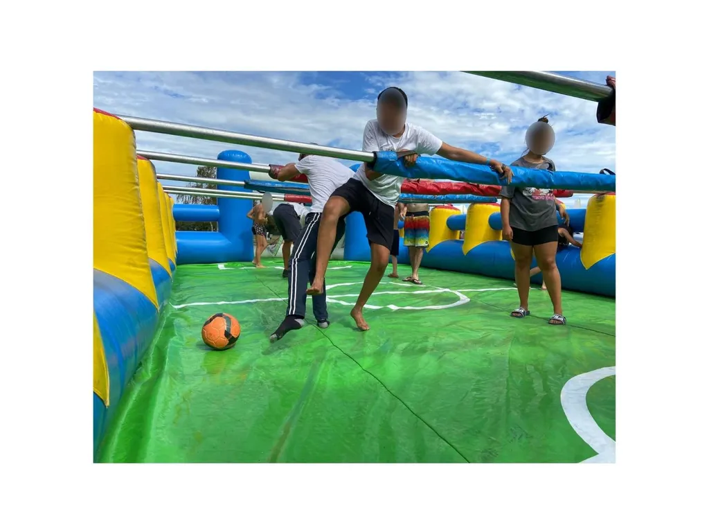 Louer un babyfoot gonflable à Bourg en Bresse