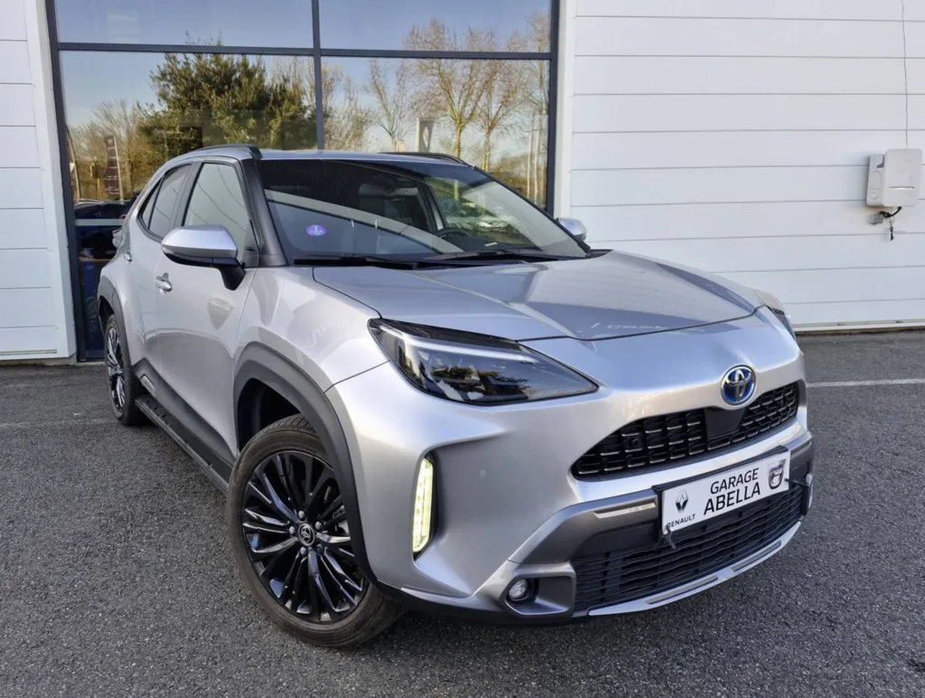 TOYOTA YARIS CROSS TRAIL 1.5 HYBRIDE 116H 2WD MARCHEPIEDS STANDARDISES OCCASION PRES DE TOULOUSE EN OCCITANIE