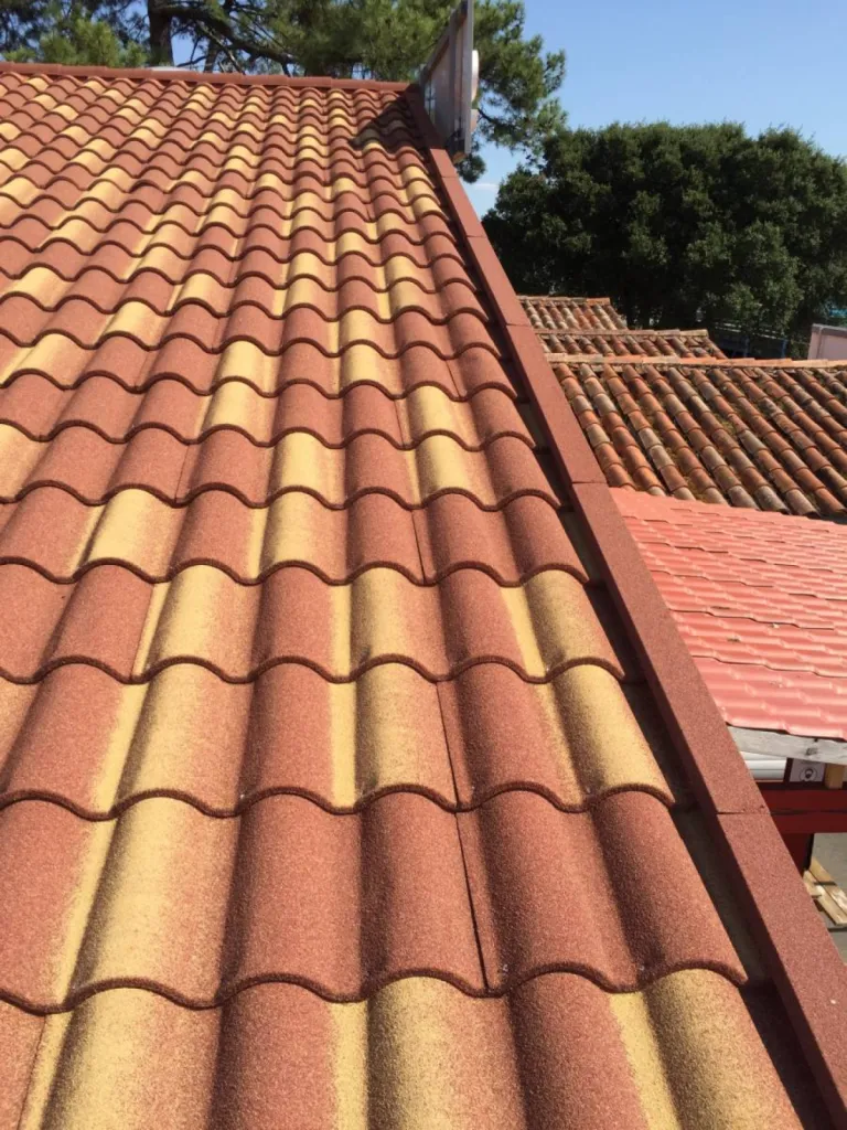 Tuiles métalliques METROTILE Romana Tuscany à Biarritz 7