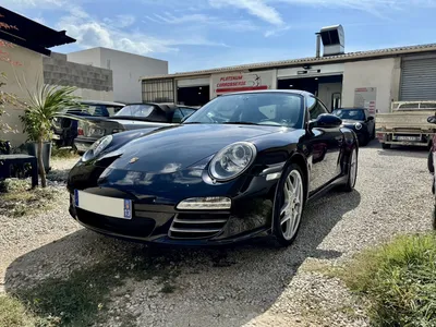 Réparation des jantes et peinture des grilles de pare-chocs d’une  Porsche 997 carrera 4 proche de Marseille, Aubagne et Cassis
