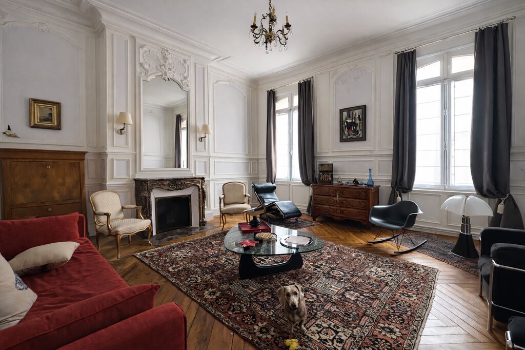 Appartement d’exception avec cour privative et garage – Centre-ville de Dieppe – Normandie – France