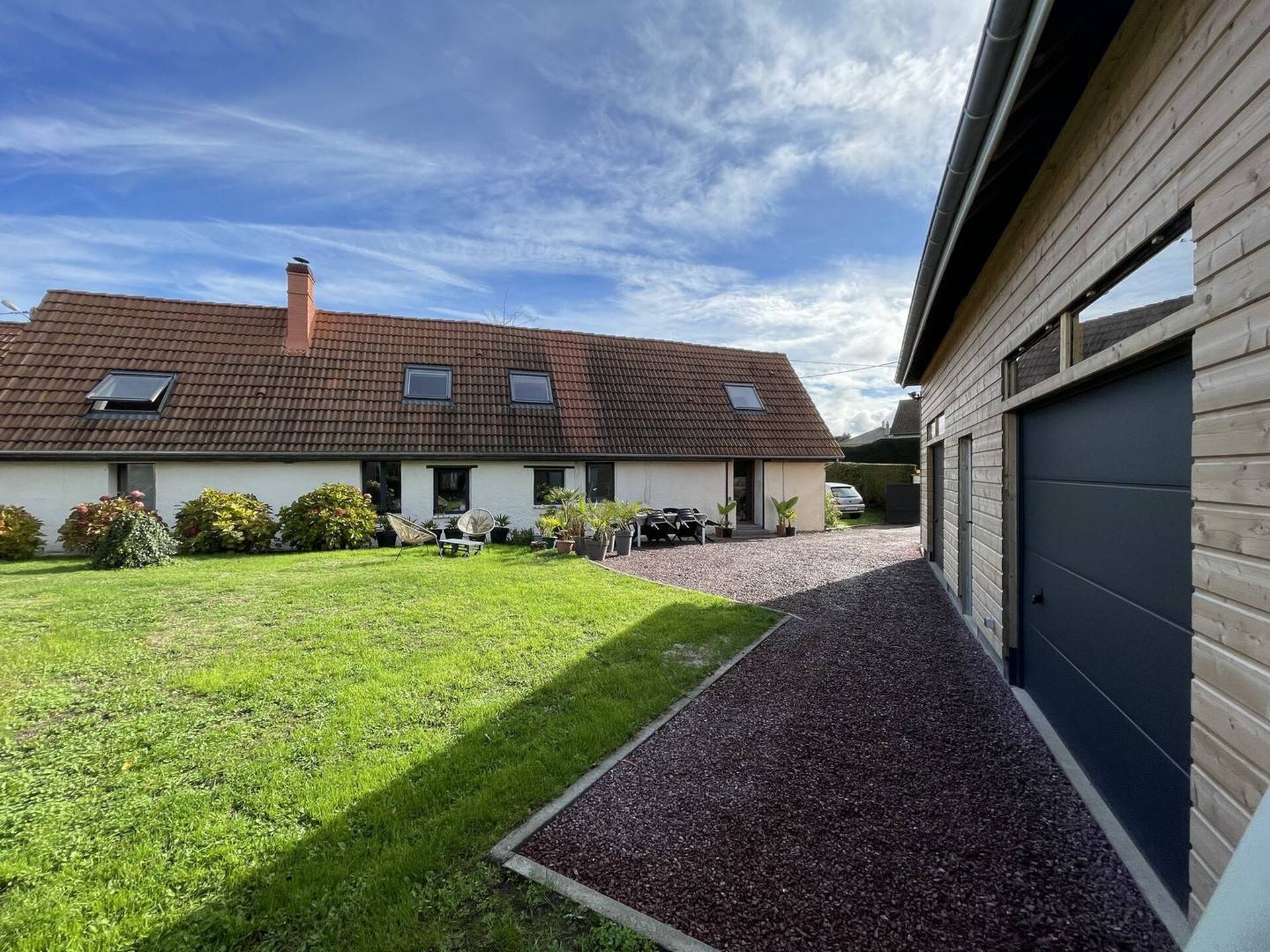 Longère avec dépendance proche centre ville de Dieppe, Normandie, 76