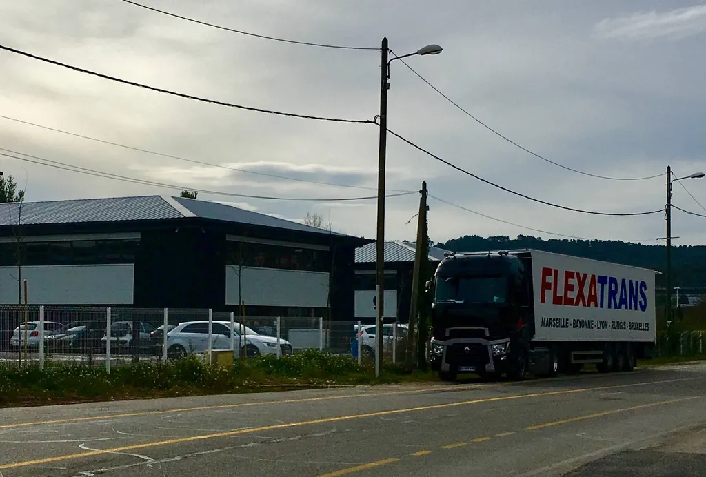 Transporter toutes vos marchandises générales en France avec Flexatrans