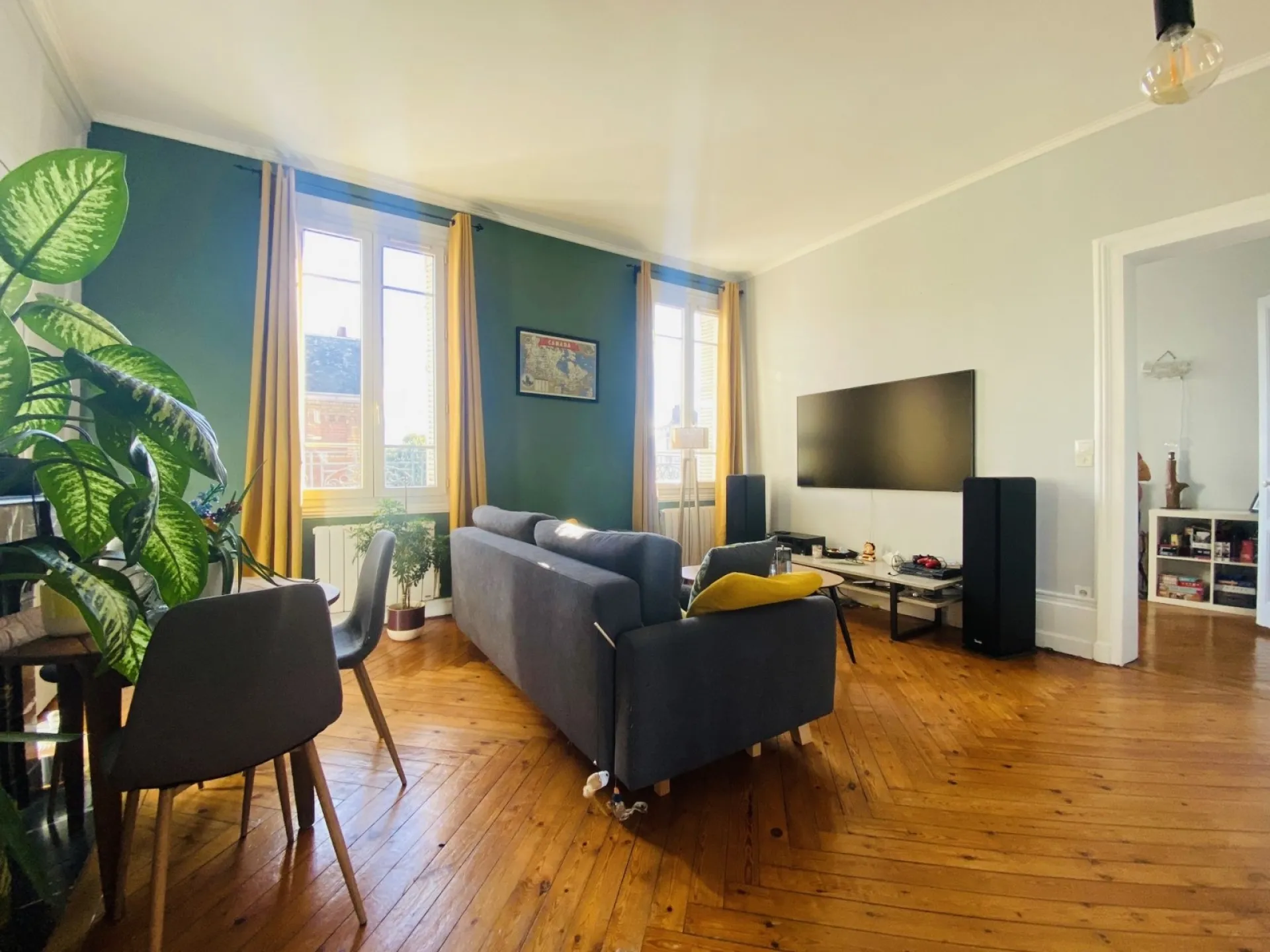 Acheter un appartement de 4 pièces avec 2 chambres Place Saint Marc