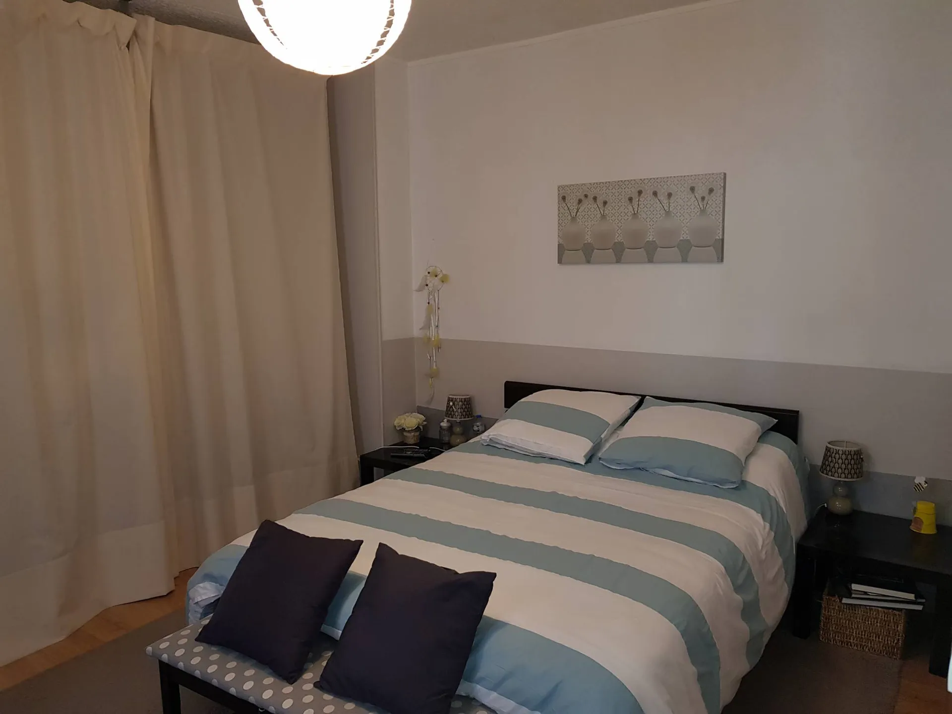 Vend maison de ville commerces, commodités à pieds