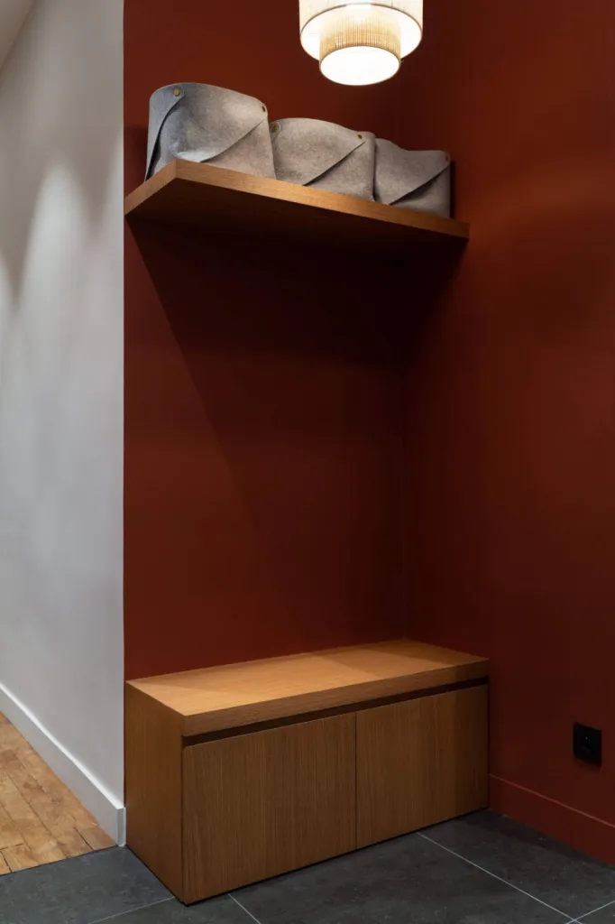 Fabrication banc en placage bois à Lyon