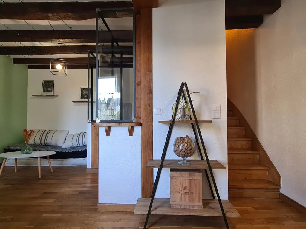 maison à vendre au mans avec 2 chambres et un bureau dans le centre ville