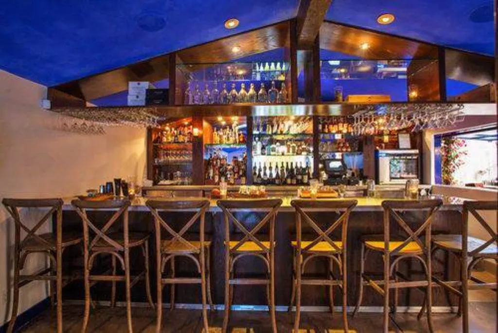 BADIGEON ET GLACIS DECO TERRE DU MONDE -RESTAURANT SANTA MONICA CALIFORNIE