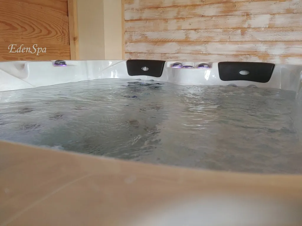 jacuzzi 3 places bien-être attrap rêves allauch