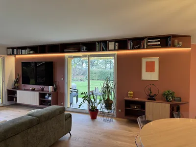 Bibliothèque et meuble TV sur mesure à Fonsorbes – élégance et harmonie dans le salon