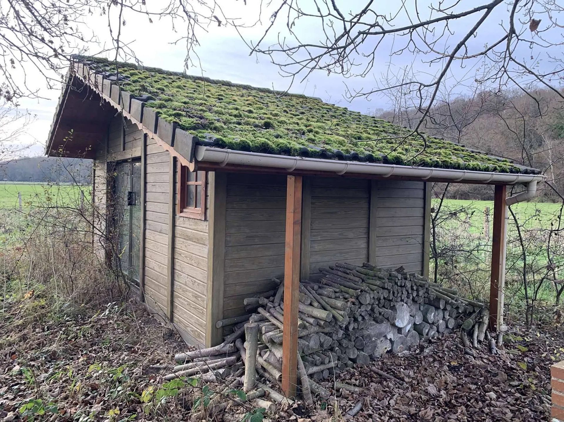 Région de BROGLIE (27270) Dans la vallée de La Charentonne : Terrain agricole sur 13 ha en nature d'herbage