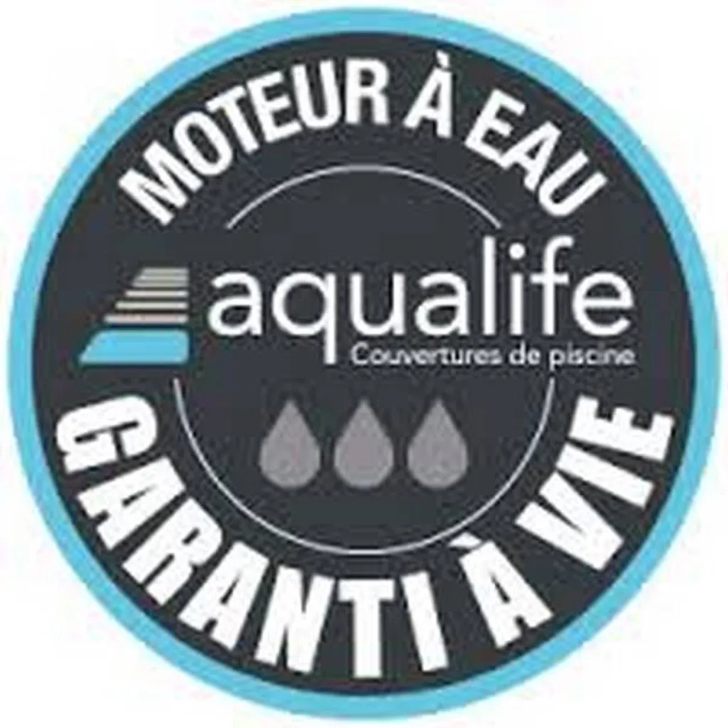 Volet de piscine automatique par Aquarev'Piscines à Mane 04300