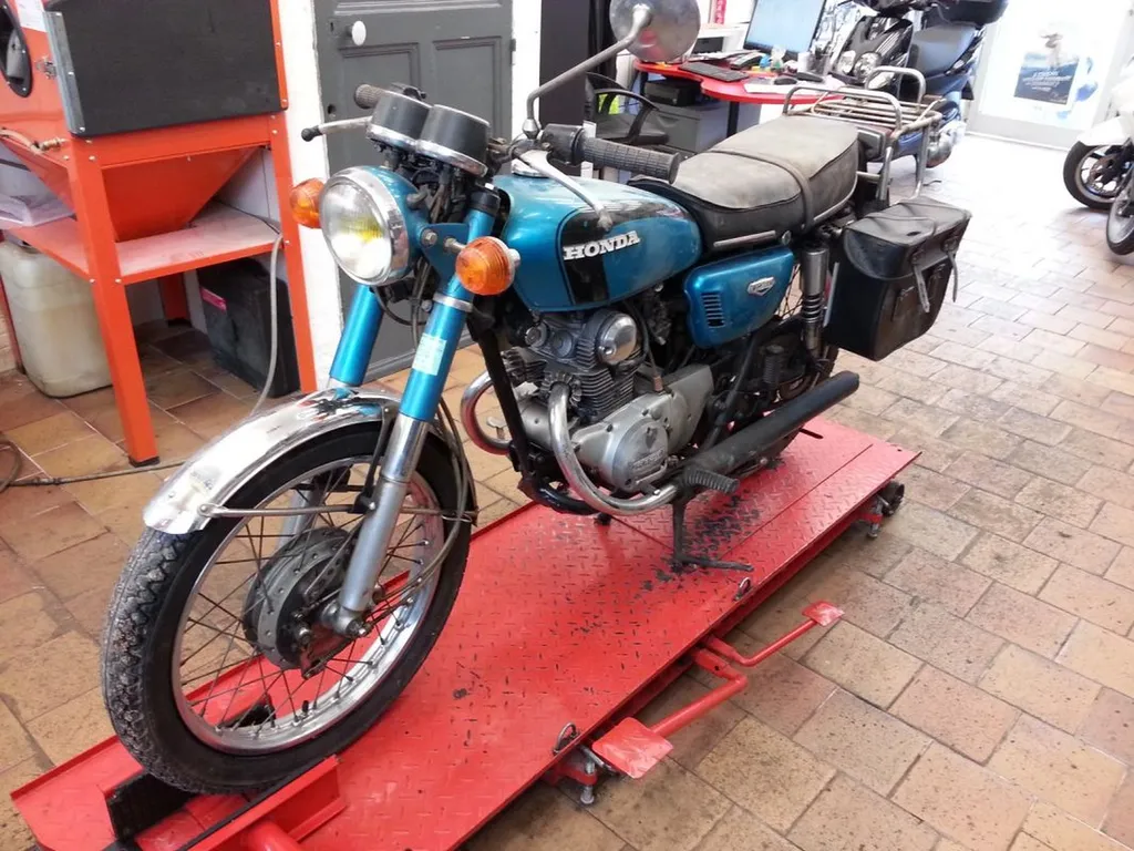 HONDA CB 125 K5 TOULON