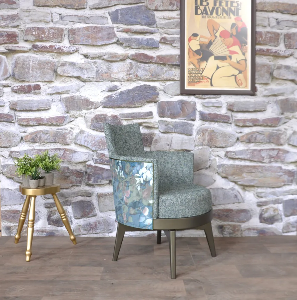 fauteuil pivotant à Hyères chez Alliance Tiffany