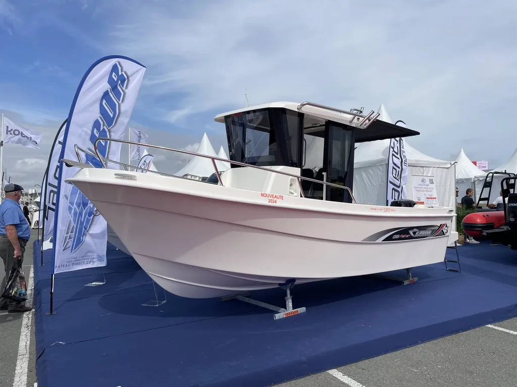 Sabor 600 timonier disponible chez Meca Nautique à Arzal