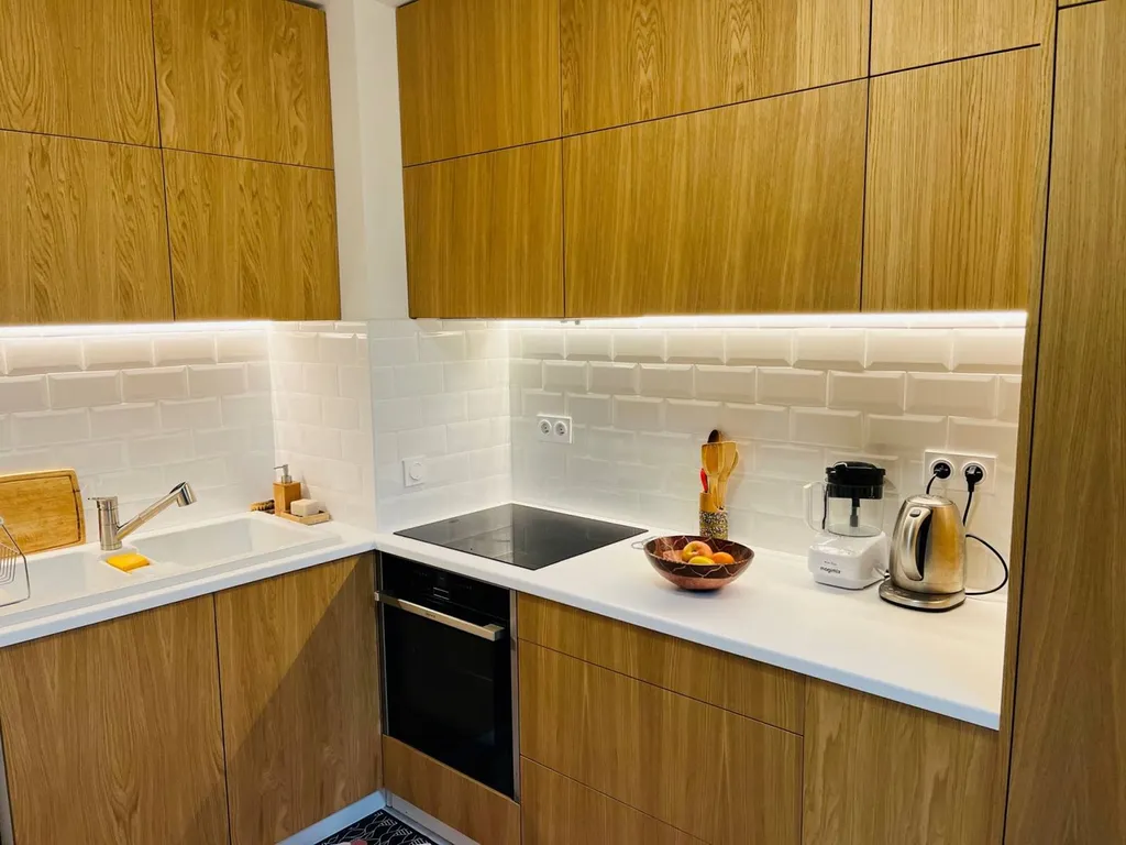 Acheter BORDEAUX Cauderan Bel Appartement T4 de 93m2 avec loggia et box fermé