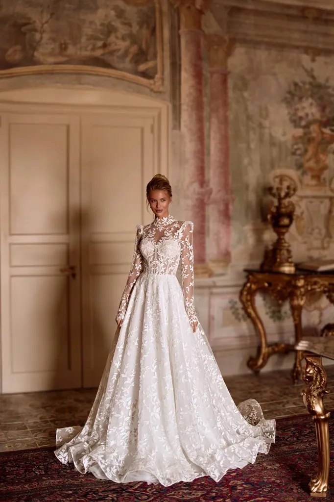 robe de mariée manches longue couture à marseille 