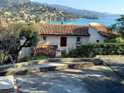 Rénover efficacement votre maison à Hyères dans le Var avec les aides financières