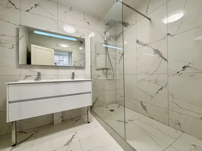 Vivre à Versailles dans un superbe appartement lumineux de 122 m² avec jardin privatif à 200 mètres du Château de Versailles