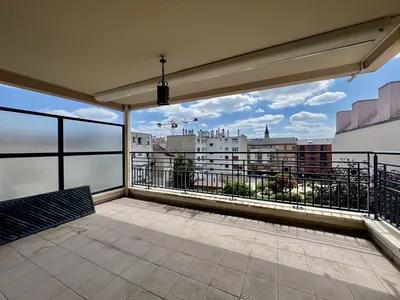 Appartempent à vendre au Vesinet avec climatisation et double parking en sous sol