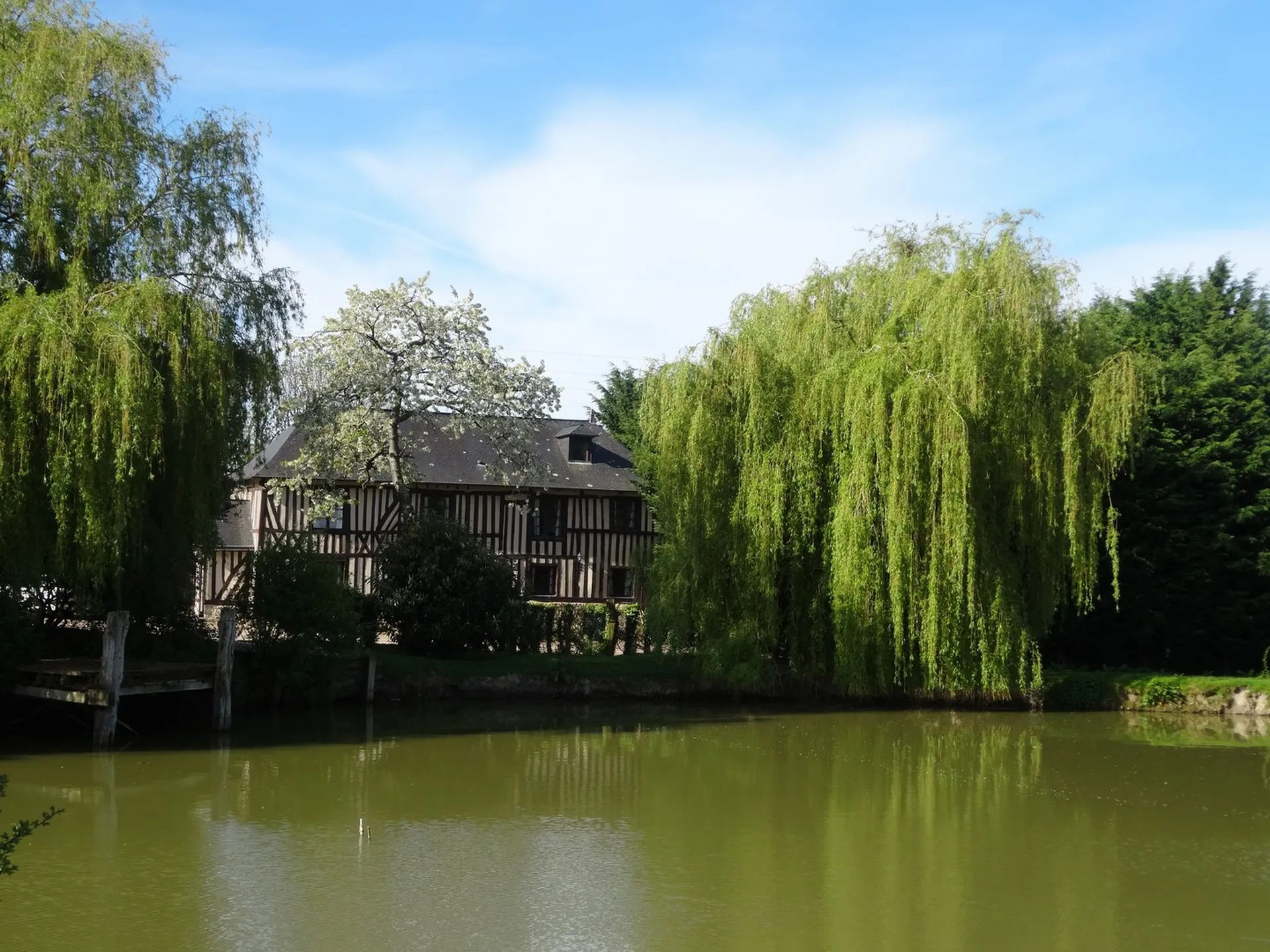 MAISON NORMANDE proche PONT L'EVEQUE