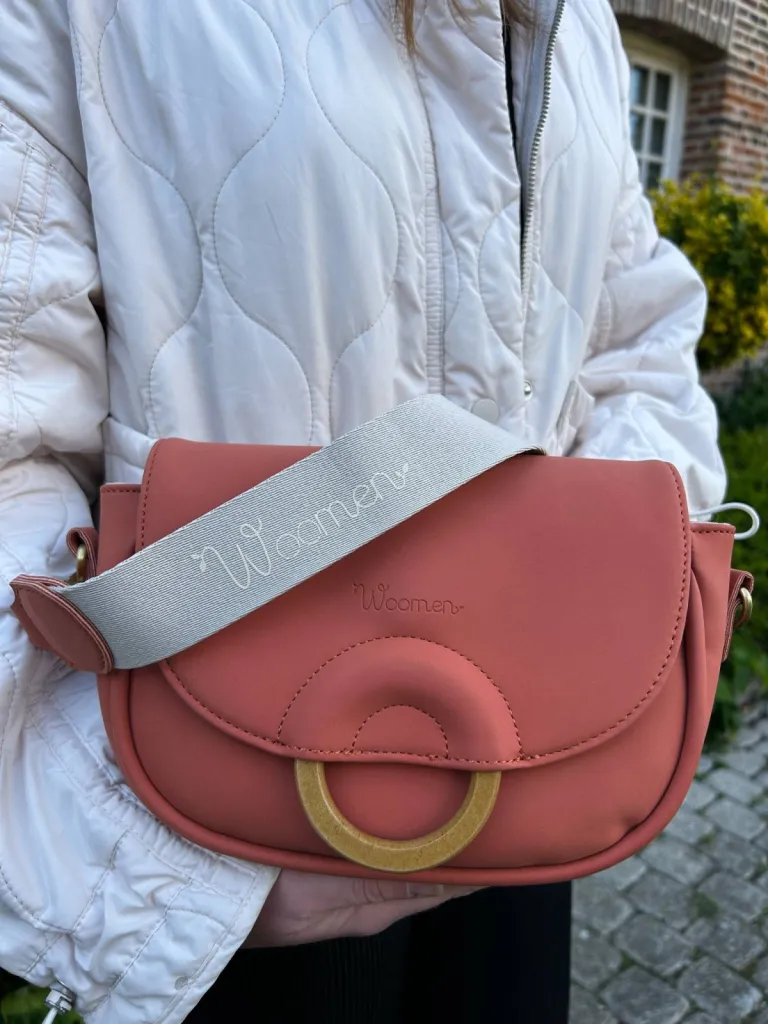 Sac bandoulière Woomen Vegan disponible chez Evasion Eu