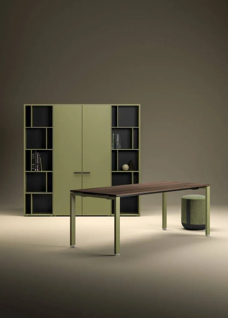 Bureau de direction design GLIDER du fabricant Italien BRALCO.