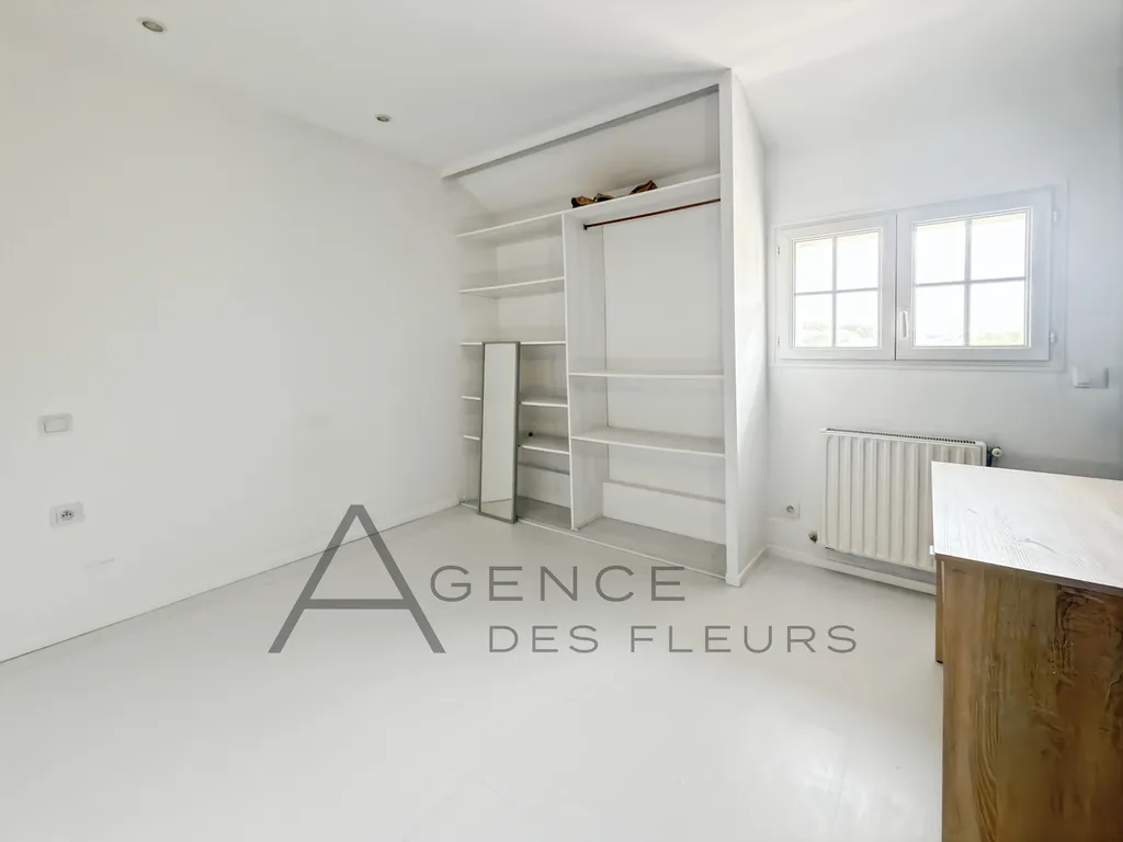 A vendre maison de 188 m² édifiée sur 4700 m² de terrain sur la commune de OISSEL