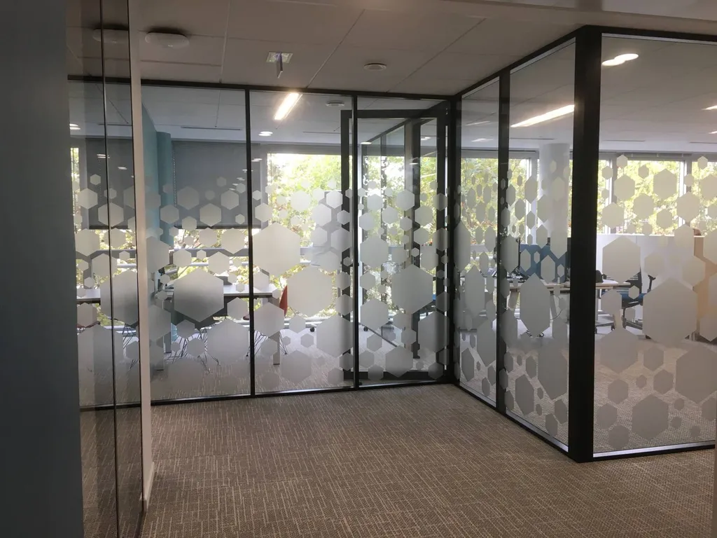 tdc-vitrophanie-personnalisee-paris