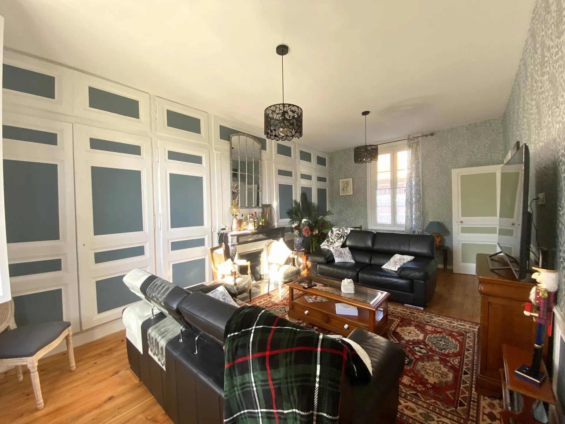 A vendre biens de caractère proche plage