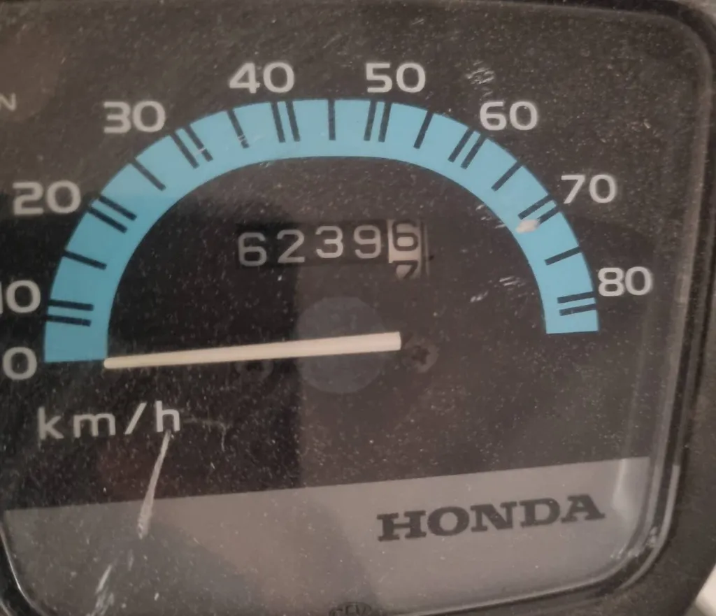 CYCLO HONDA WALLAROO 50 A SIX FOURS LES PLAGES