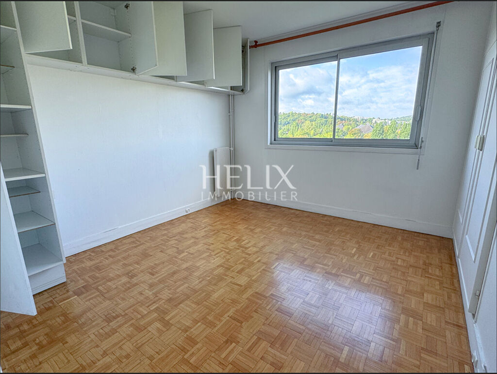 Le Pecq appartement 4 pièces près de la gare RER