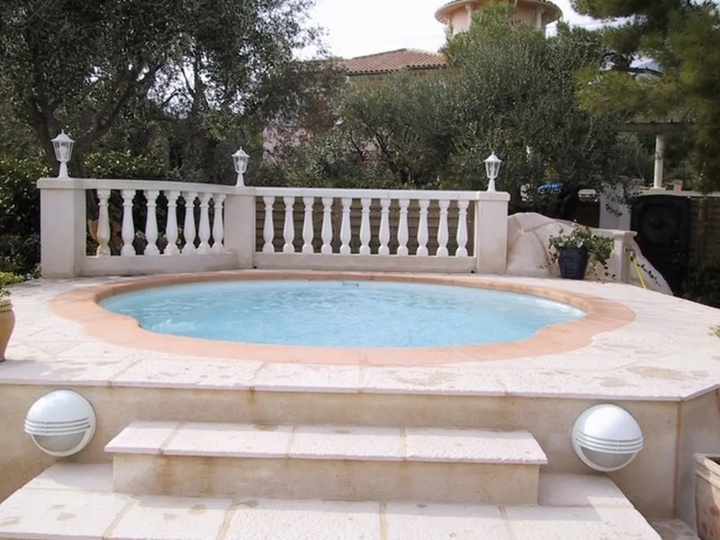 Piscine Alliance Piscines Toulon modèle Nacre