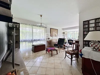 Fontenay le fleury - Parc Montaigne - Appartement  5 pièces 97 m2 3 chambres