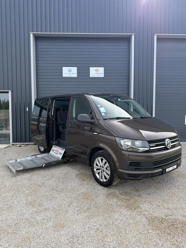 Multivan pmr dsg7 4motion 2.0 tdi 150chv – 7 places + fauteuil – vasp handicap – rare – 2016