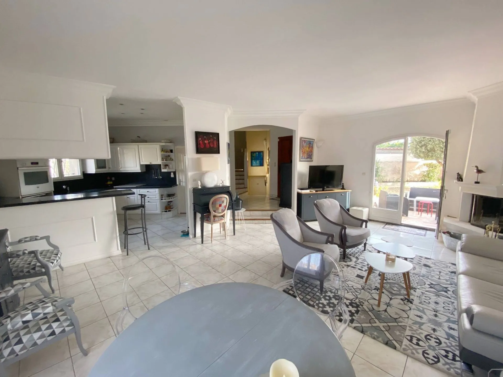 Carnoux vente maison terrain plat